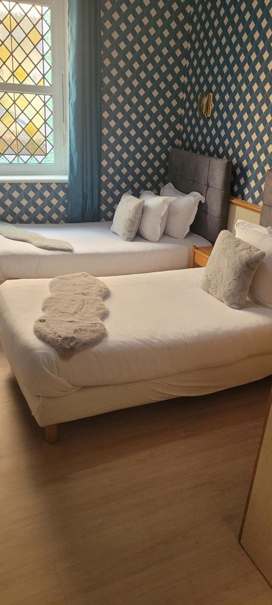 Hotel Anzac *